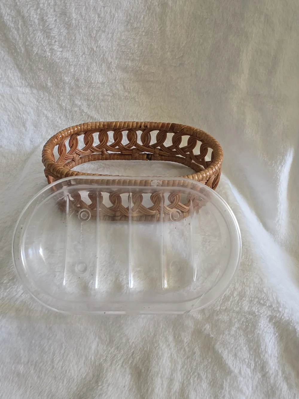 Woven Rattan Oval Soap Dish With Basket Base And Clear Soap Holder - Natural Tan